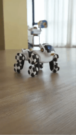 Perro Robot de 8 ruedas
